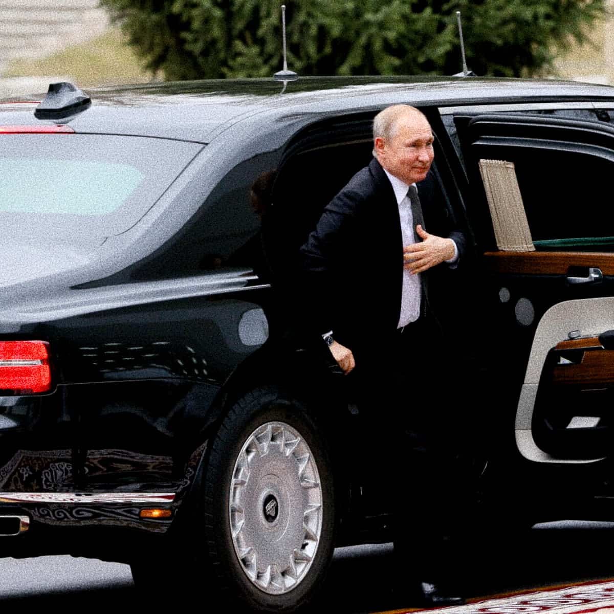 Tensiuni crescute la Moscova după explozia unei limuzine din flota lui Putin