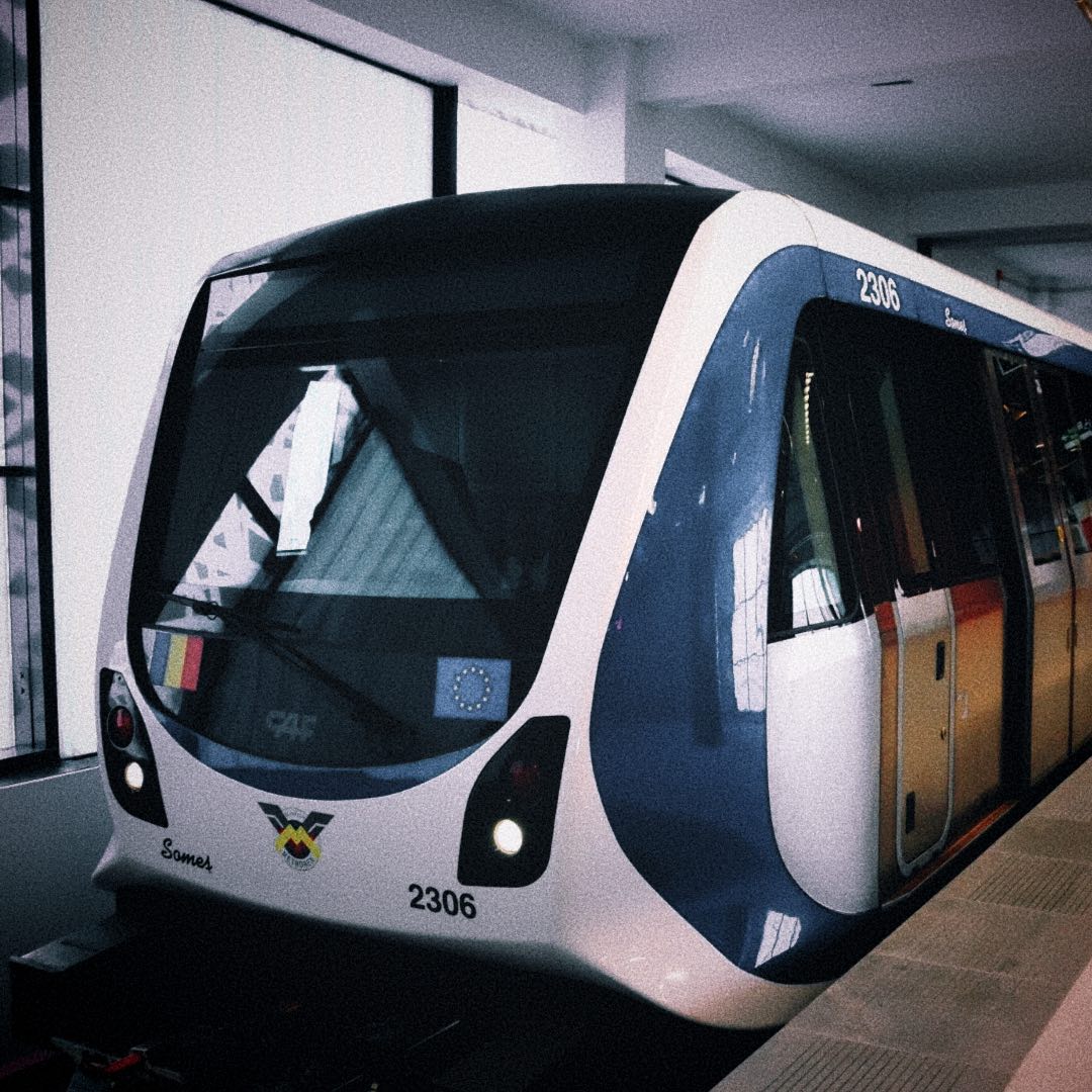 Guvernul a aprobat achiziția a 12 trenuri de metrou din fonduri UE