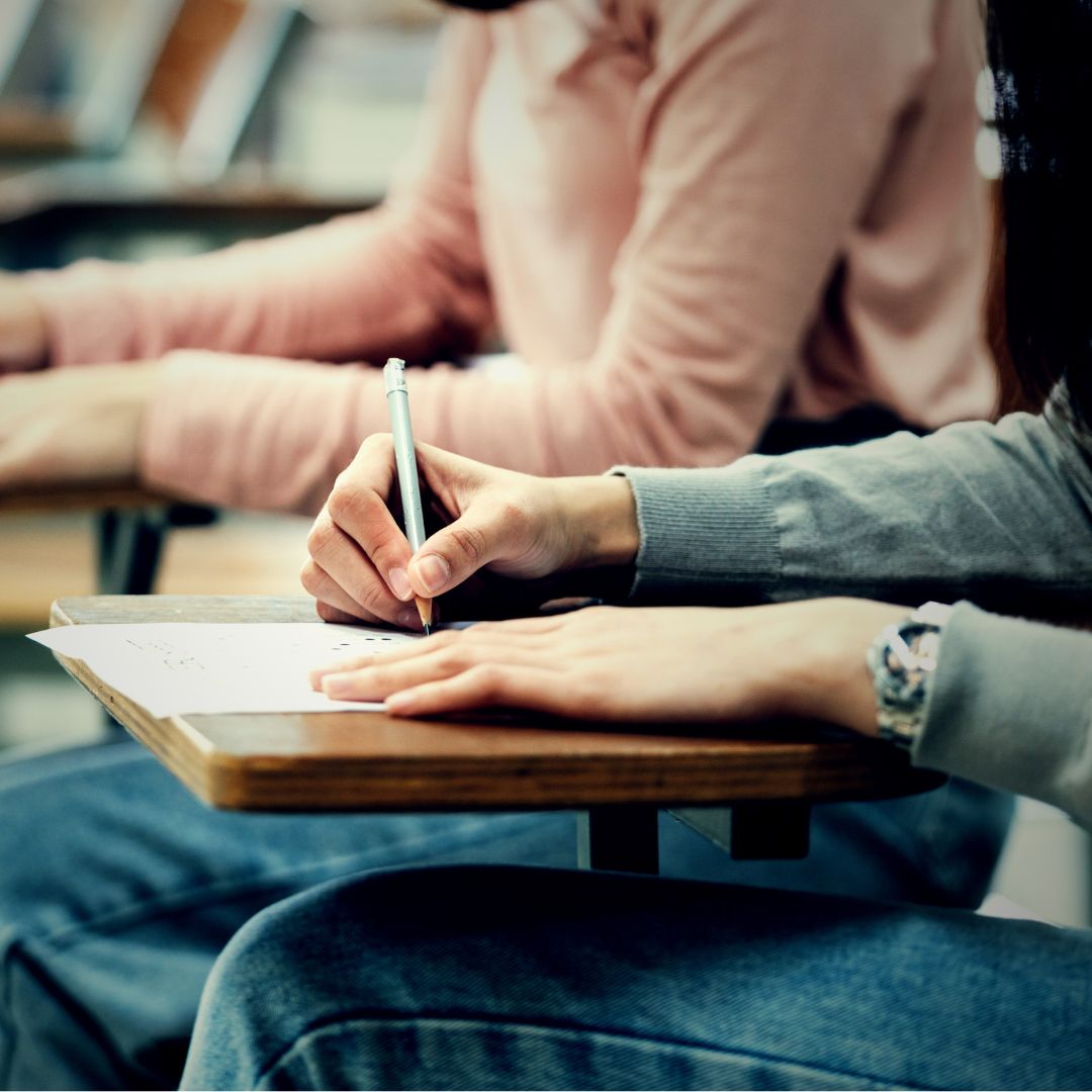 BAC-ul, examenul anual al Educației