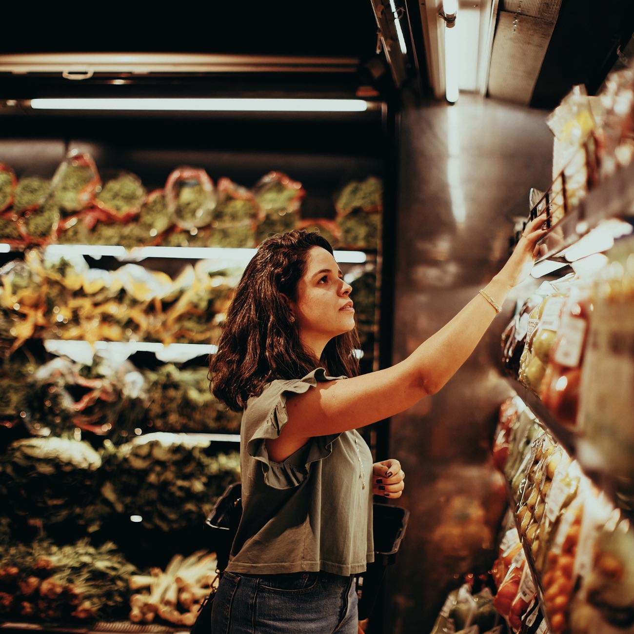 Prețul alimentelor rămâne plafonat – e bine sau nu?