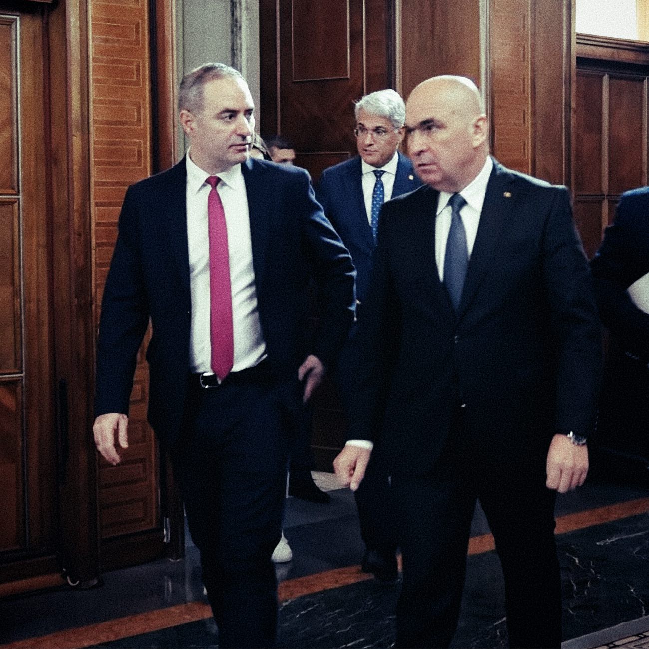 Nicio veste bună pe frontul economic – BREVIAR Intern