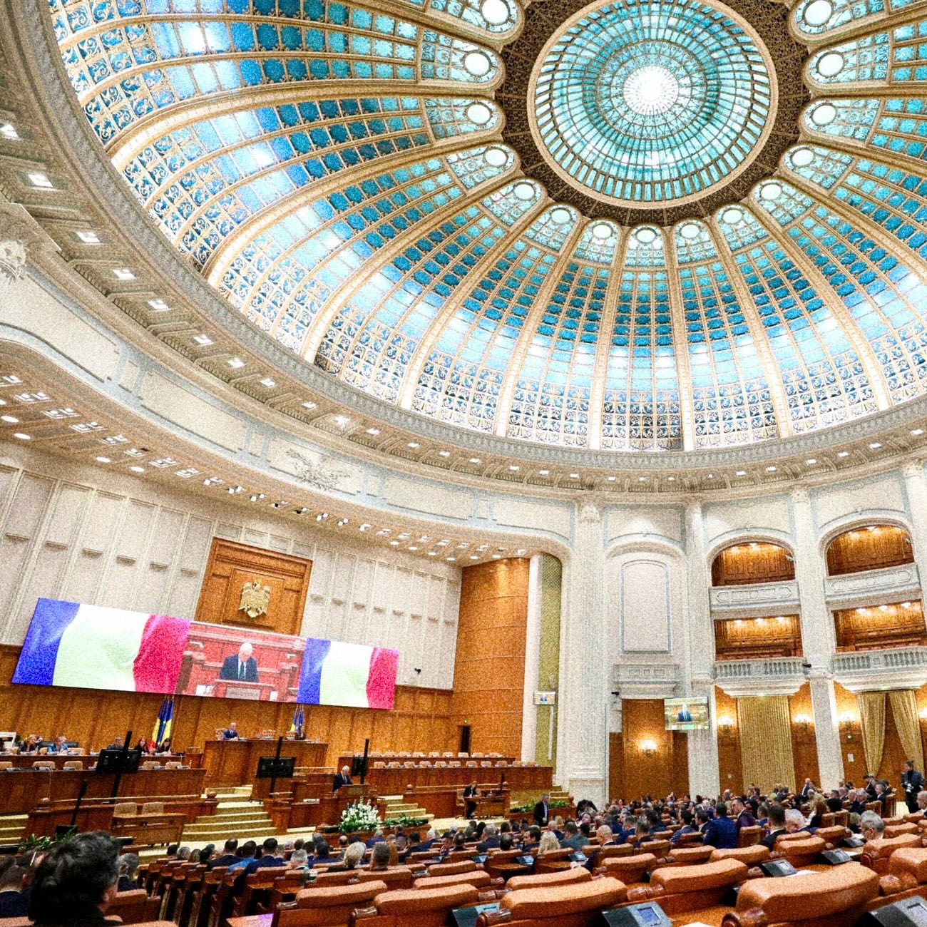 Pe bune, despre reducerea numărului de parlamentari